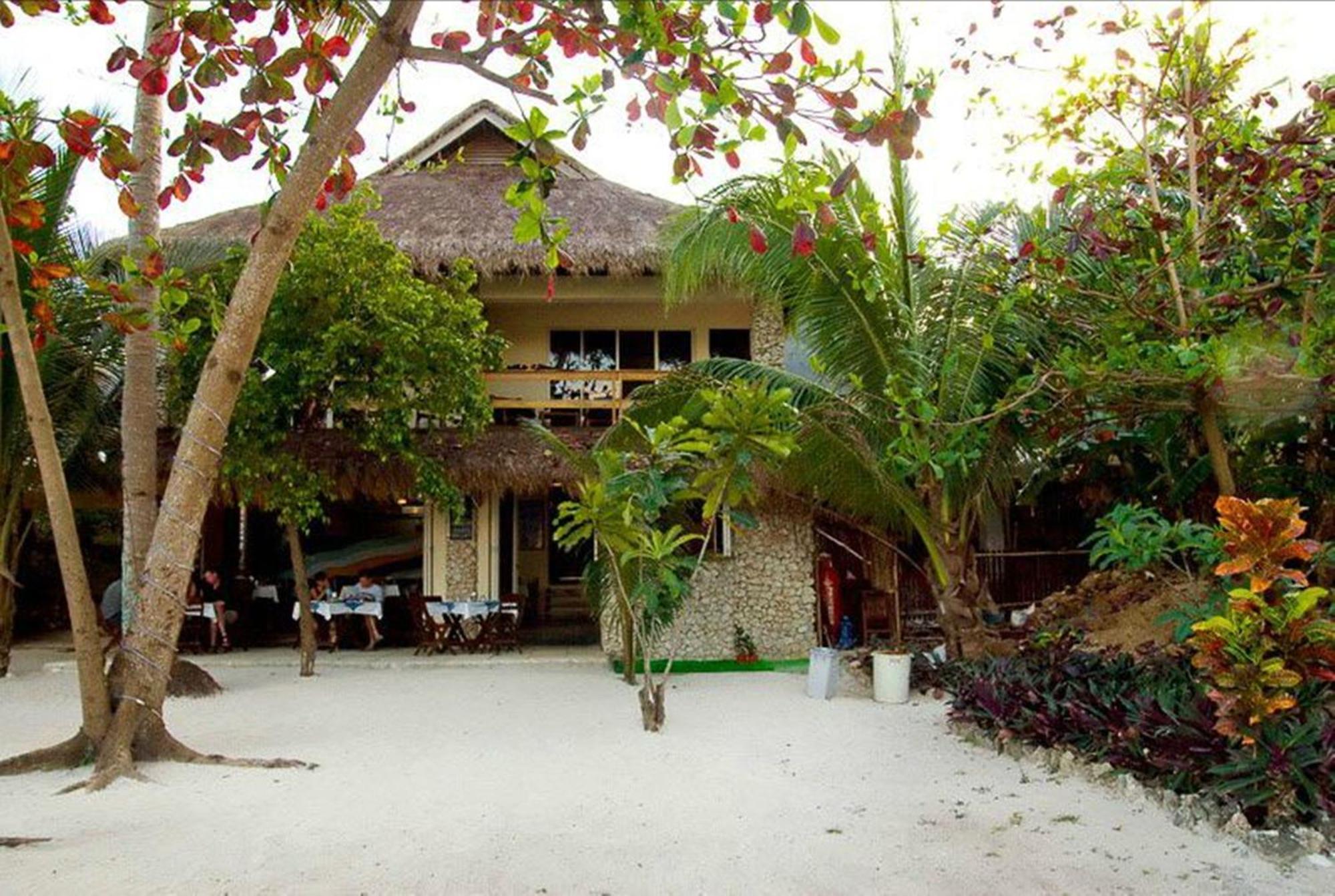 Angelina Beach Resort & Italian Restaurant Malapascua Exterior foto